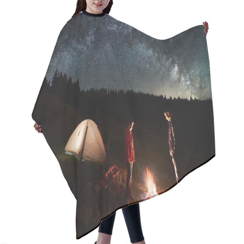 Personality  Couple Of Tourists At Night Camping Hair Cutting Cape