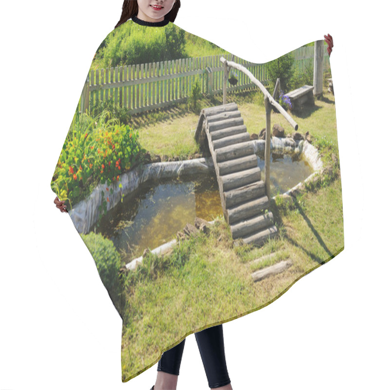 Personality  Small Garden Pond With Wooden Bridge Hair Cutting Cape