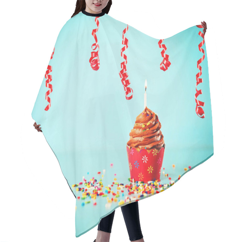 Personality  Chocolate Birthday Cupcake With Streamers  Hair Cutting Cape