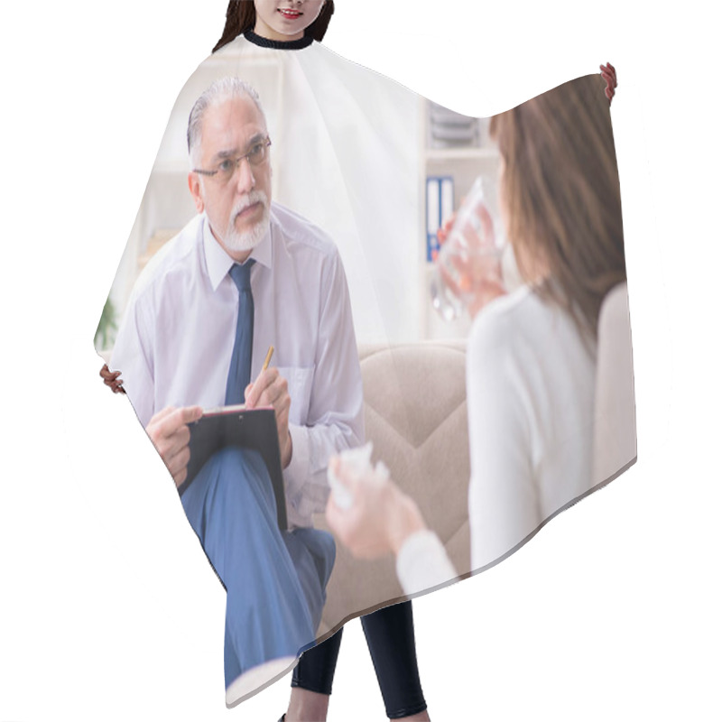 Personality  Young Woman Visiting Old Male Doctor Psychologist Hair Cutting Cape