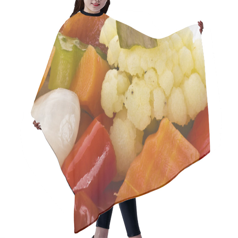 Personality  Appetizer vegetables mix hair cutting cape