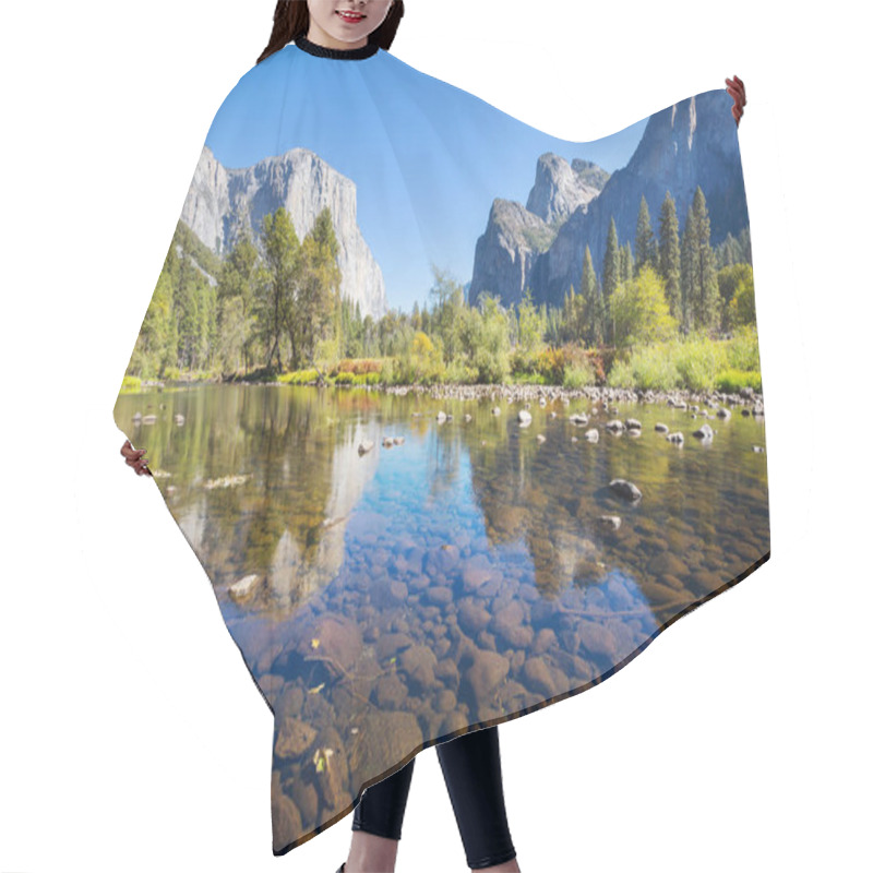 Personality  Beautiful Yosemite National Park Landscapes, California Hair Cutting Cape