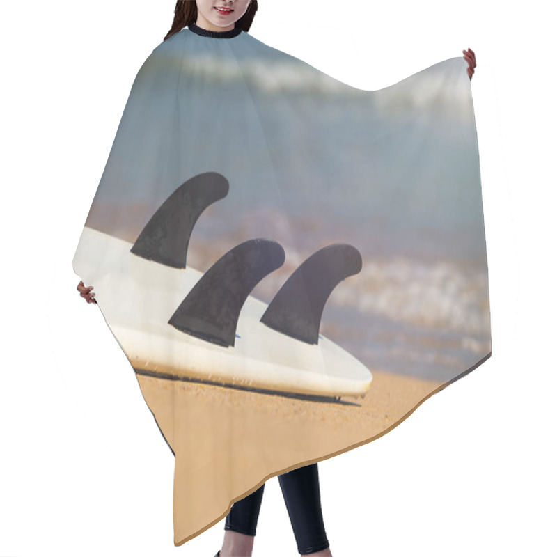 Personality  Surfboards Lays On The Tropical Beach Hair Cutting Cape