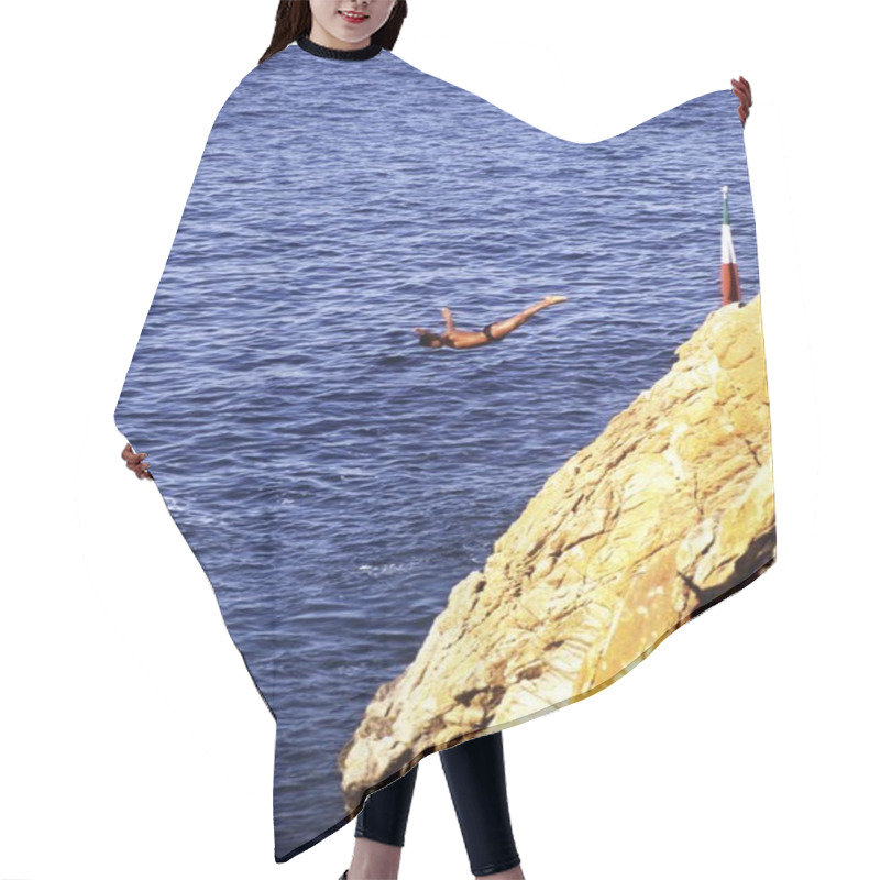 Personality  Cliff Diving Hair Cutting Cape