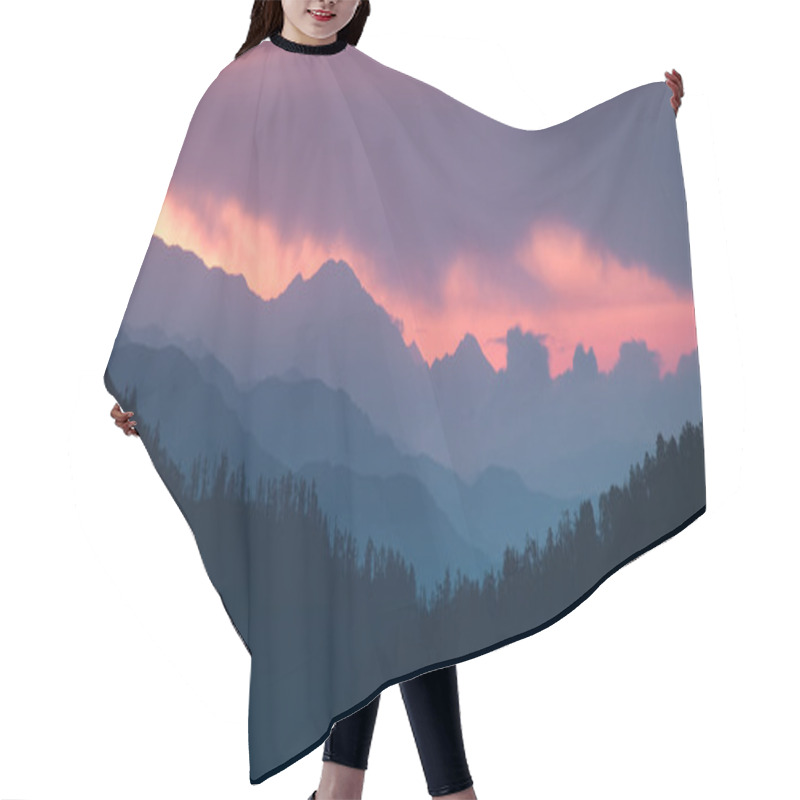 Personality  Dramatic Sky Hair Cutting Cape