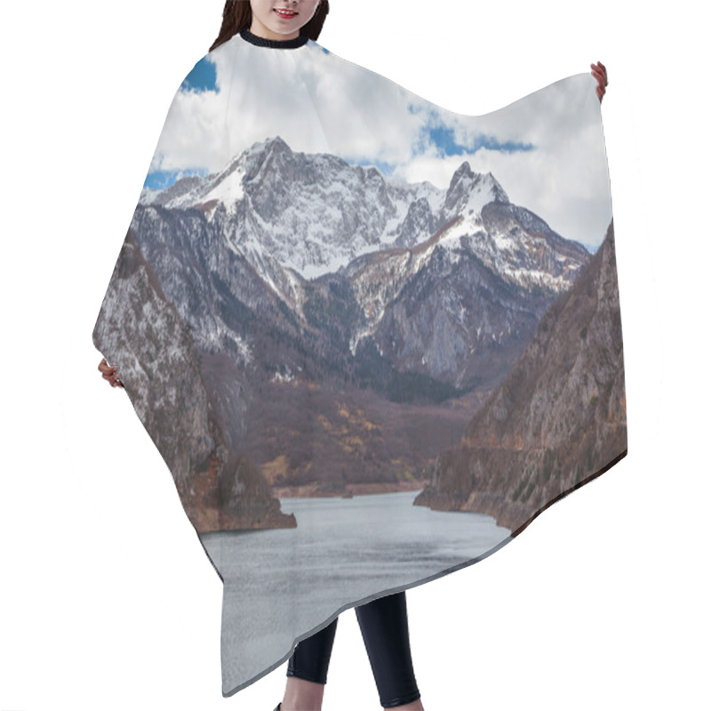 Personality  Zabljak Hair Cutting Cape