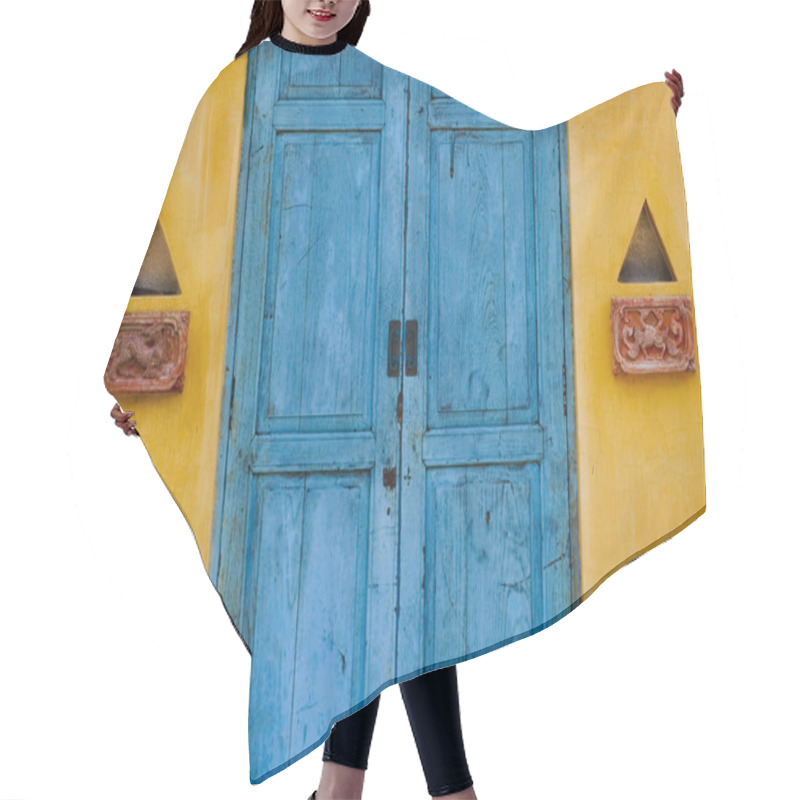 Personality  Bali Door Hair Cutting Cape