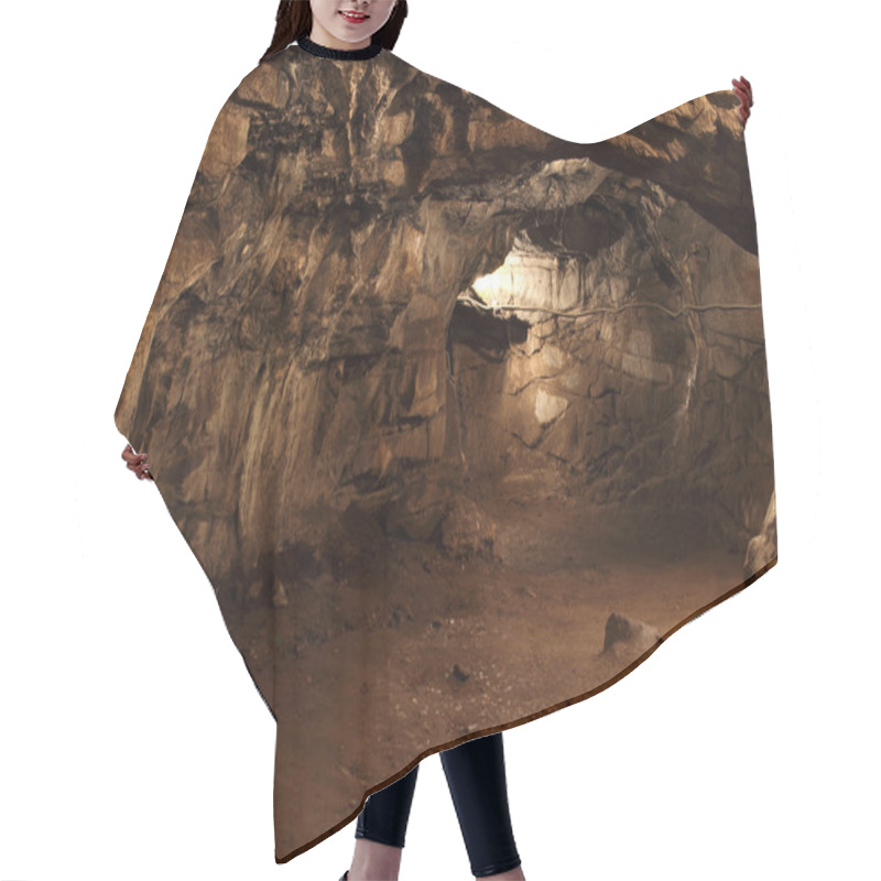 Personality  Taldinsky (Tavdinsky) Cave Hair Cutting Cape