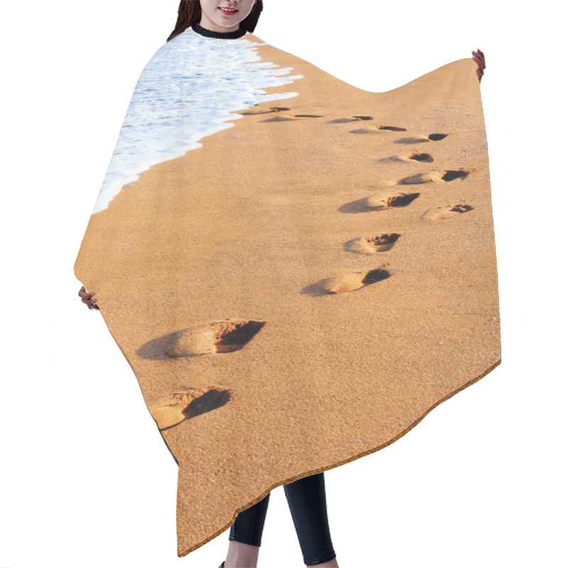 Personality  Footprints In The Sand Hair Cutting Cape