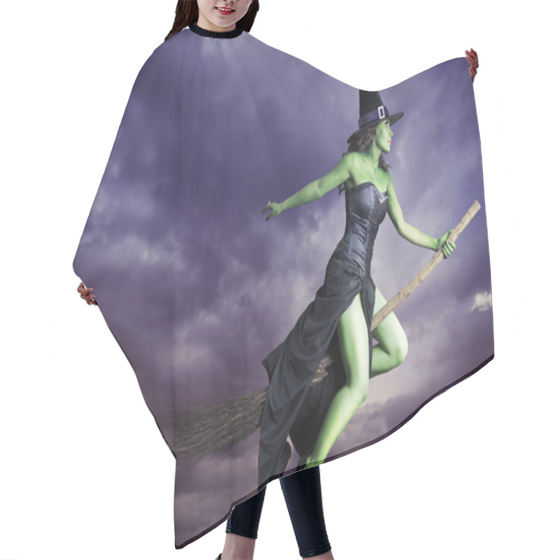 Personality  Halloween Witch Flying On Broomstick Hair Cutting Cape