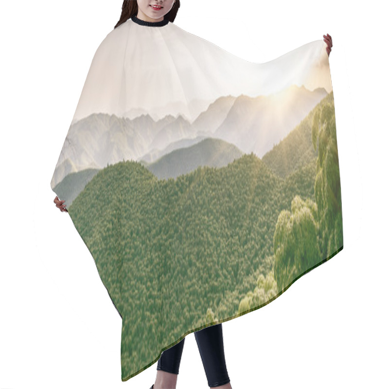 Personality  Mountain In South China Hair Cutting Cape