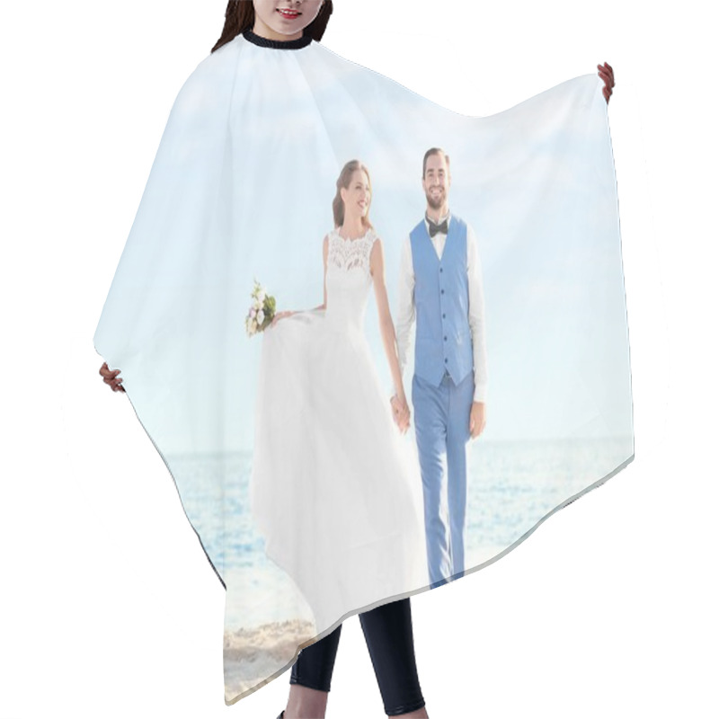 Personality  Happy Wedding Couple Hair Cutting Cape