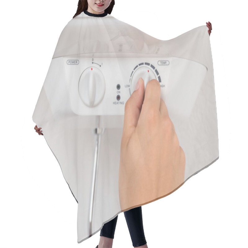 Personality  Plumber's Hand Adjusting Temperature Of Electric Boiler Hair Cutting Cape