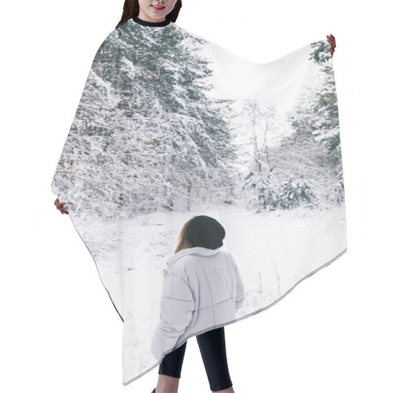 Personality  Rear View Of Woman Walking In Snowy Forest Hair Cutting Cape