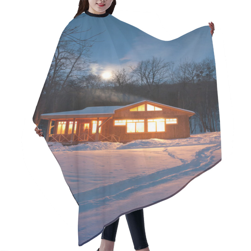 Personality  Wooden House In A Snowy Forest Hair Cutting Cape