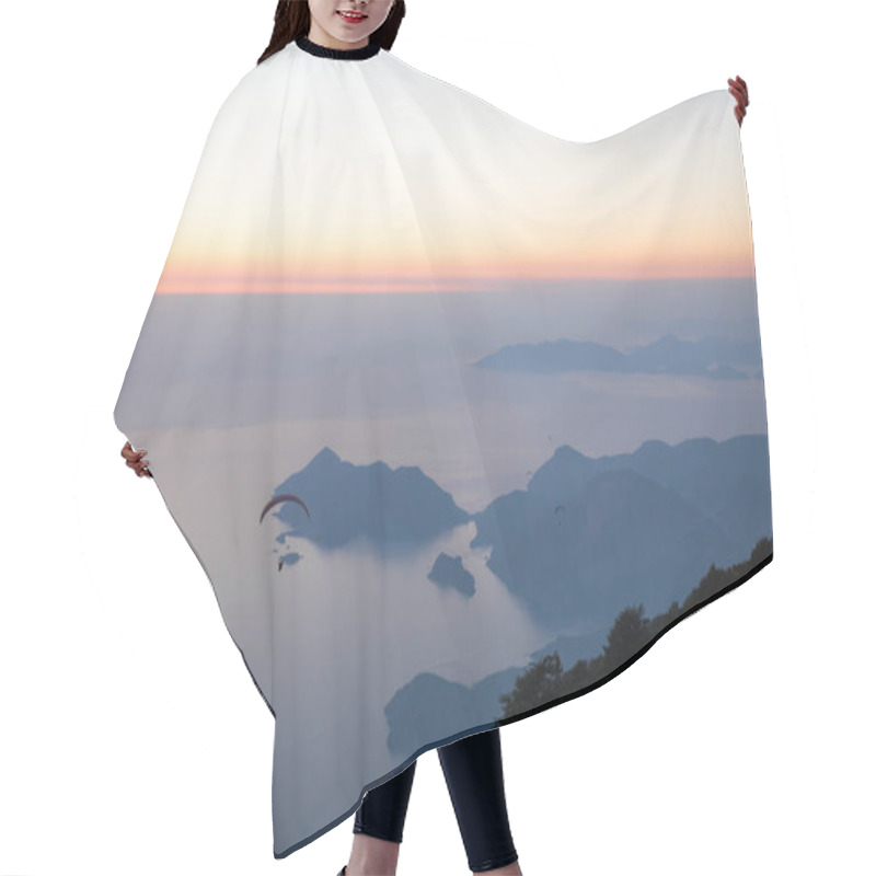 Personality  Aerial View Hair Cutting Cape