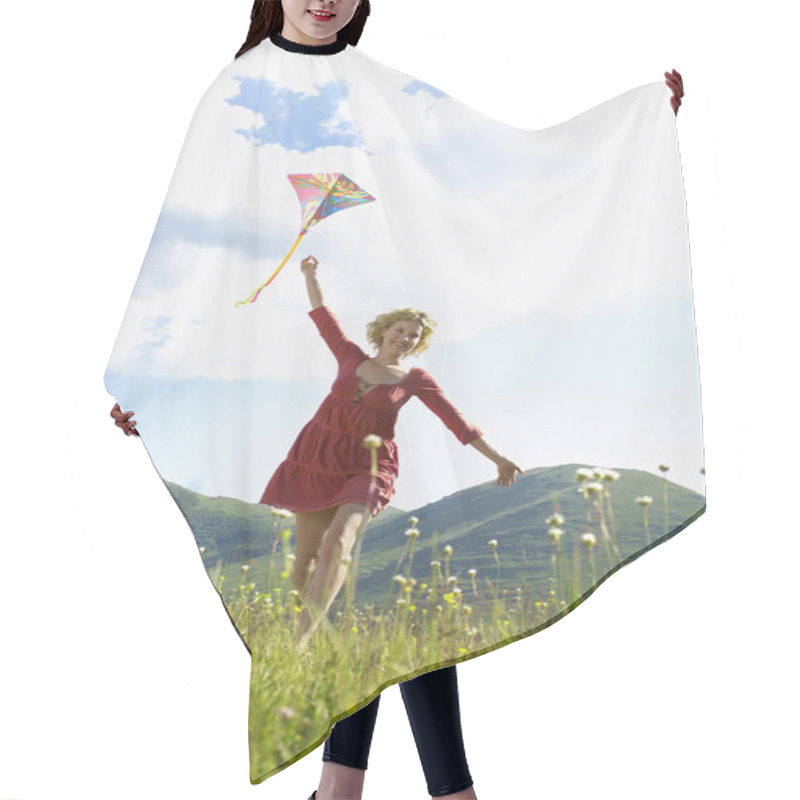 Personality  Woman Flying Kite Hair Cutting Cape