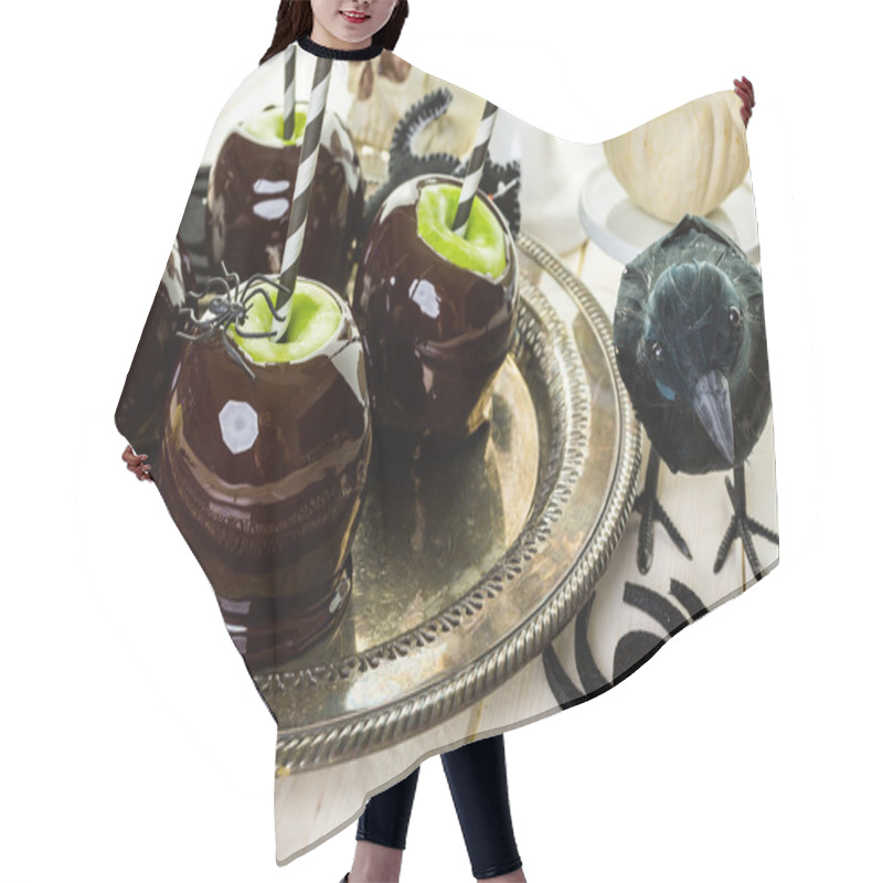 Personality  Candy Apples For Halloween Party Hair Cutting Cape