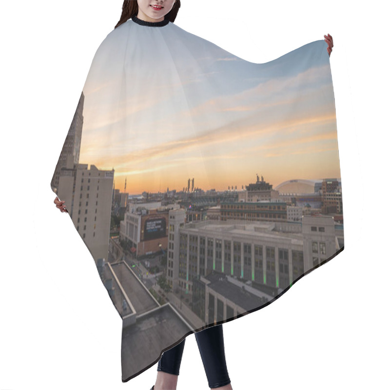 Personality  View Of Downtown Detroit, USA Hair Cutting Cape