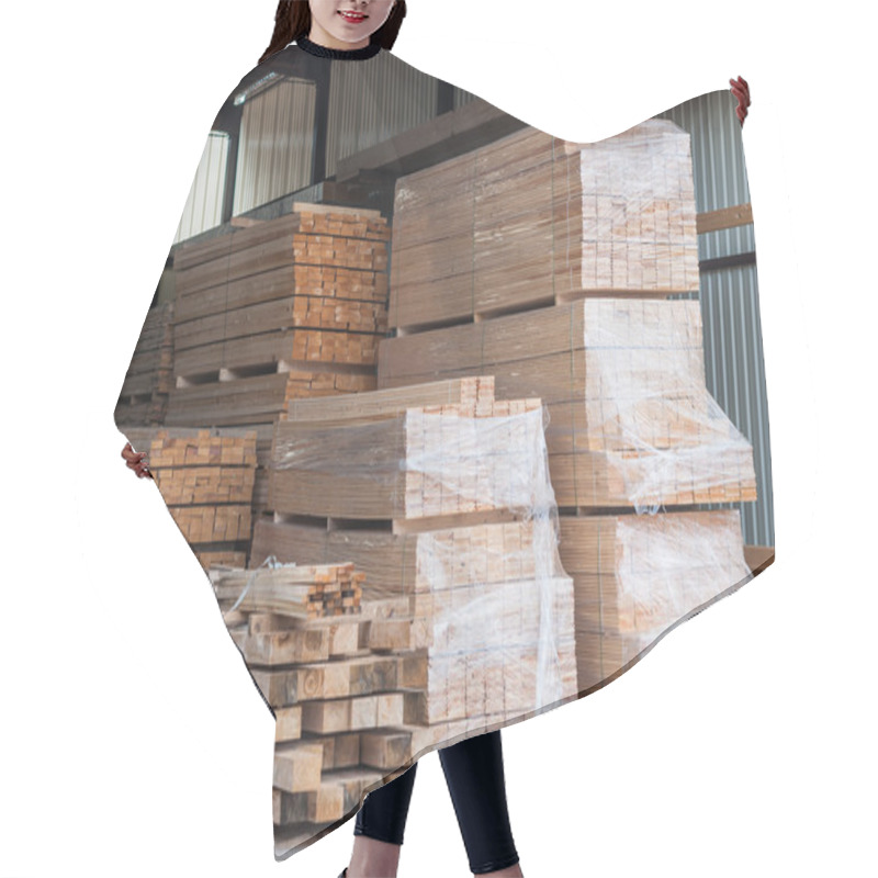 Personality  Timber Stored For Optimum Drying Hair Cutting Cape