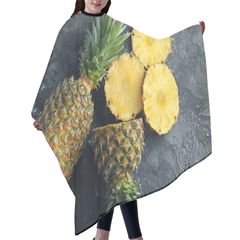 Personality  Sliced Fresh Pineapples On Table Hair Cutting Cape