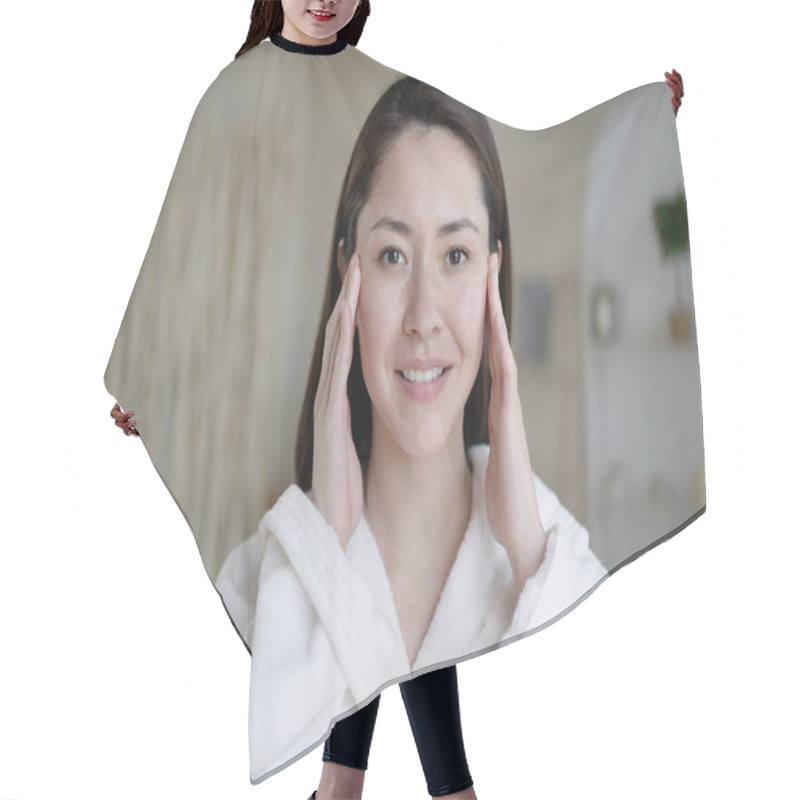 Personality  Attractive Multi Ethnic Girl Looking In Mirror Touching Healthy Soft Face Skin After Daily Treatment. Young Mixed Race Asian Woman Doing Massage Satisfied With Facial Procedures Skincare Concept. Hair Cutting Cape