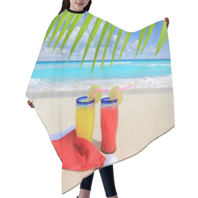 Personality  Beach Cocktails With Santa Christmas Red Winter Hat Hair Cutting Cape