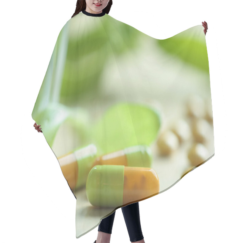 Personality  Herbal Medicine Hair Cutting Cape