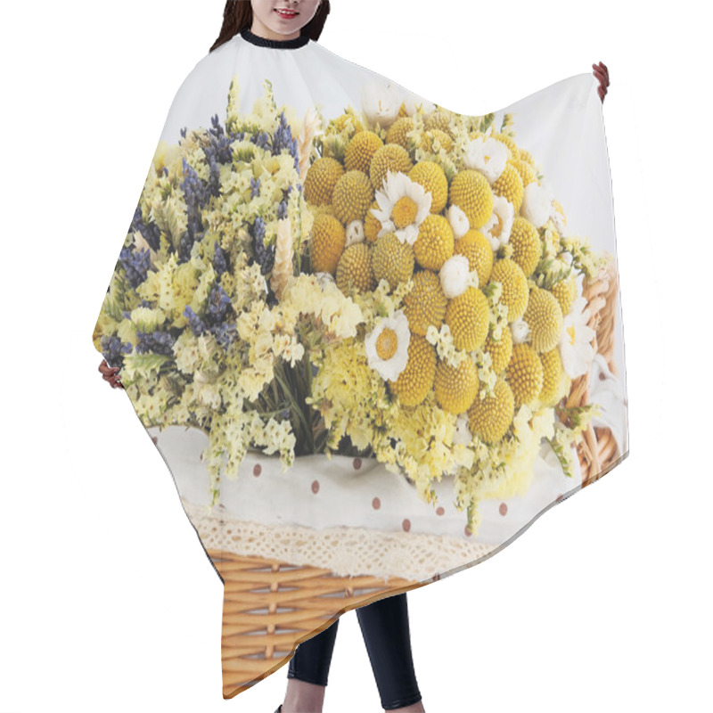 Personality  Beautiful Dried Flowers Hair Cutting Cape