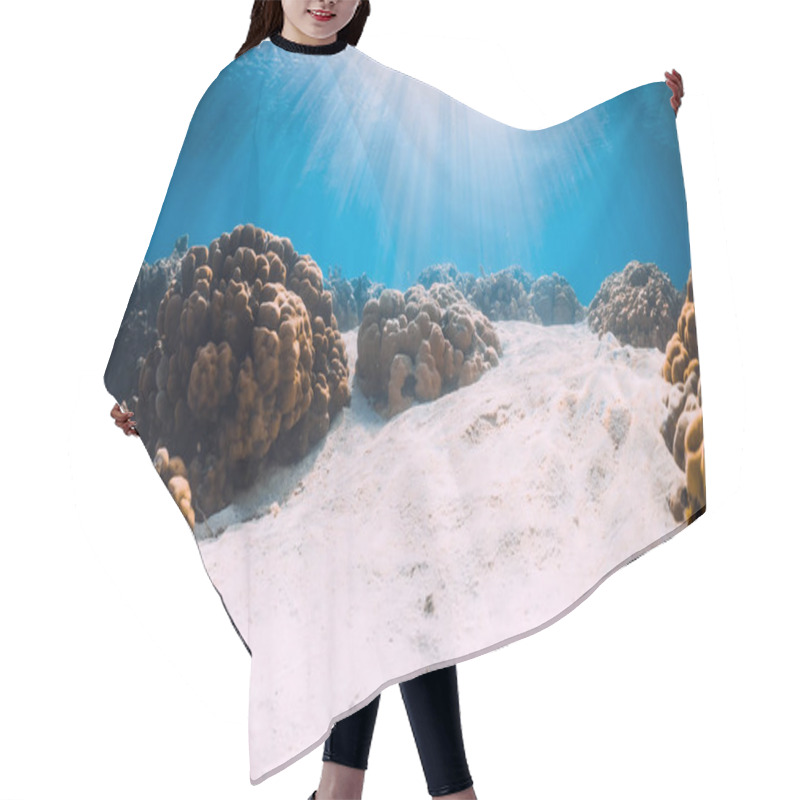 Personality  Ocean With Sandy Bottom And Coral Underwater In Hawaii Hair Cutting Cape