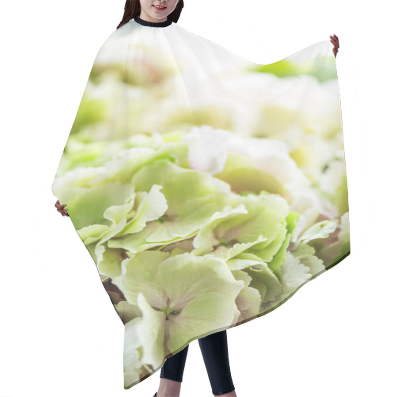 Personality  Beautiful Blooming Flowers Hair Cutting Cape