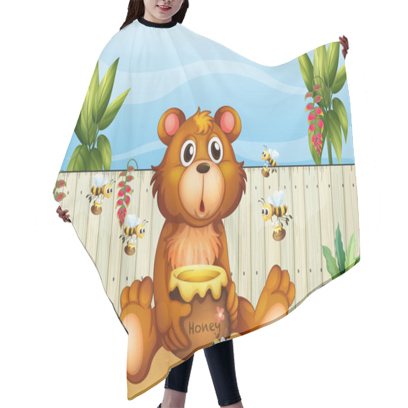 Personality  A Bear With Five Bees Hair Cutting Cape