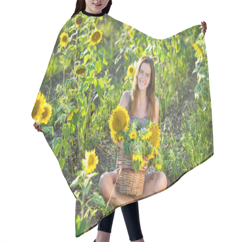 Personality  Cute Beautiful Young Girl Lady Woman Sitting On A Field With Big Sunflowers.Brunette With Blue Eyes Wearing Colorful Dress Italian Leghorn Sun Bonnet Hat On Dale Lea Of Green Yellow Blooms Blossom. Hair Cutting Cape