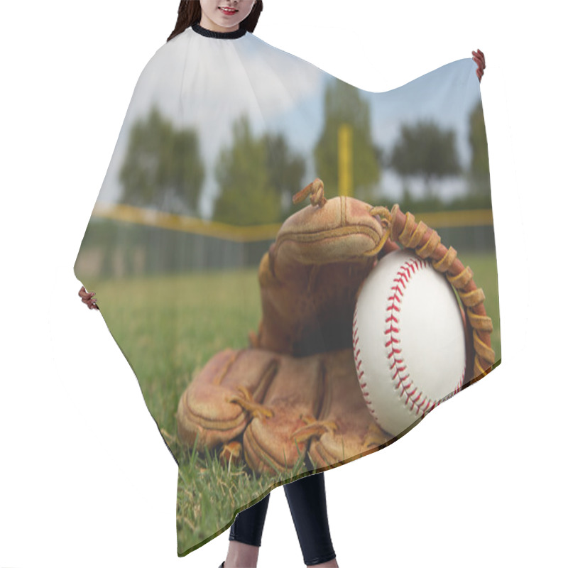 Personality  Baseball In A Glove Hair Cutting Cape