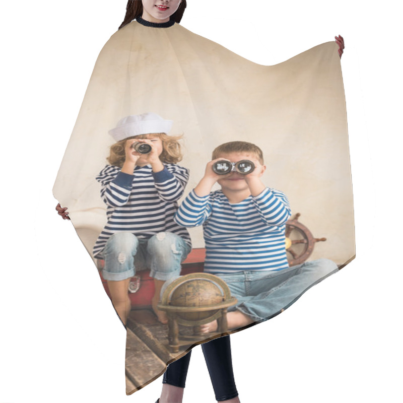 Personality  Happy Kids Playing With Nautical Things Hair Cutting Cape