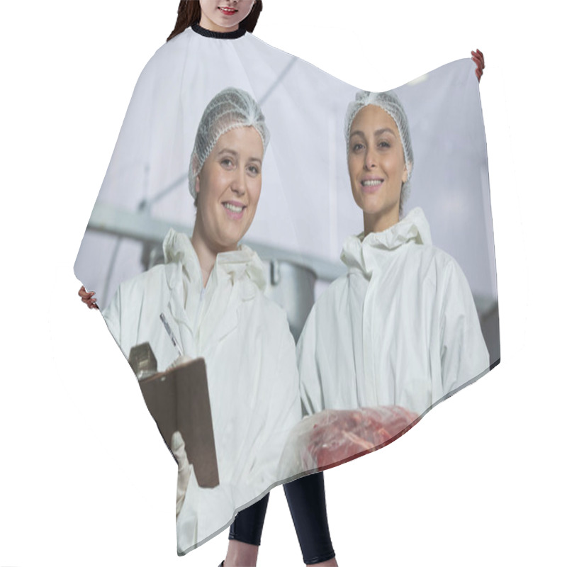 Personality  Female Butchers Maintaining Records On Clipboard Hair Cutting Cape