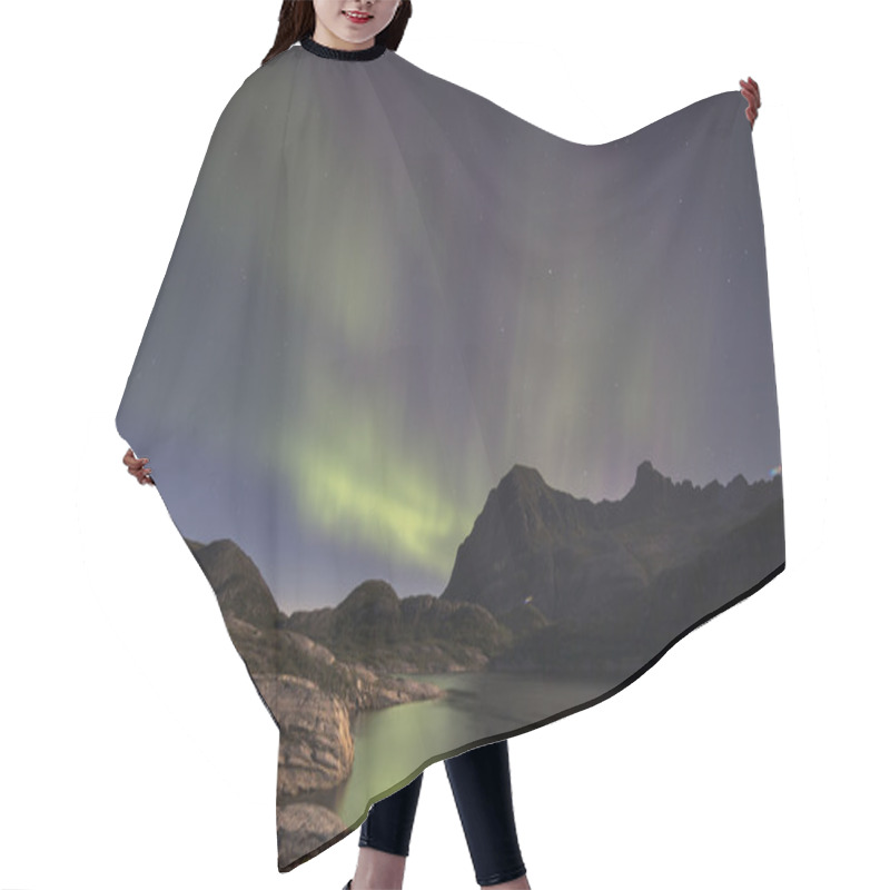 Personality  Stunning Aurora Borealis  Hair Cutting Cape