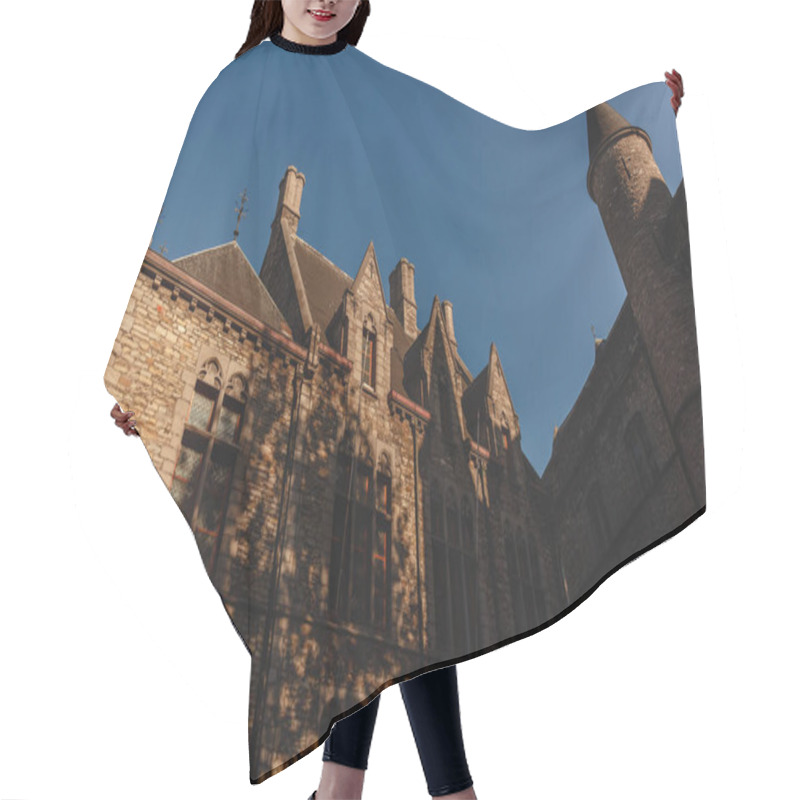 Personality  Castle Hair Cutting Cape