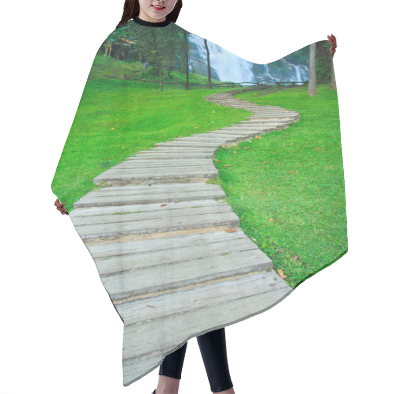 Personality  Walk In The Park Hair Cutting Cape