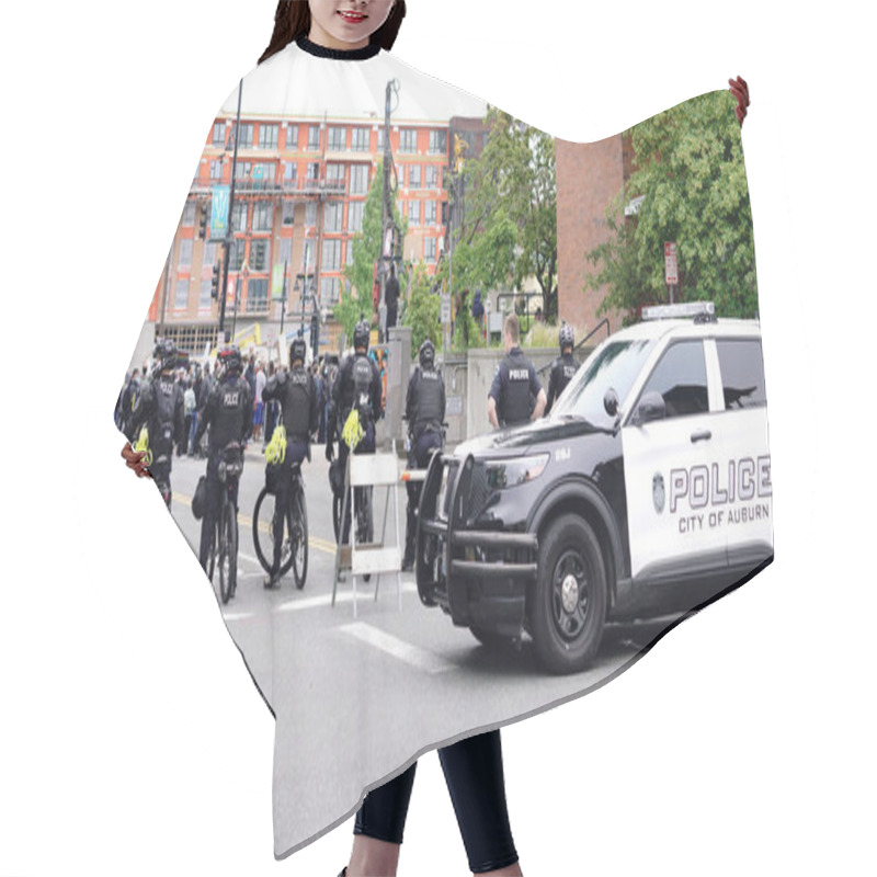 Personality   Street View Protesters Gather While Police Keep Watch At City Hall To March For George Floyd Auburn On June 2, 2020 Hair Cutting Cape