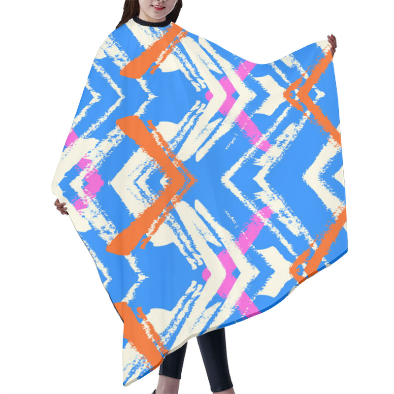 Personality  Hand Drawn Pattern With Brushed Zigzag Line. Hair Cutting Cape