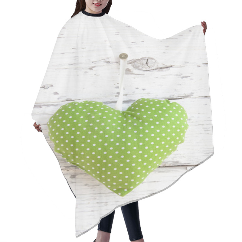 Personality  Spotted Heart Decoration Hair Cutting Cape