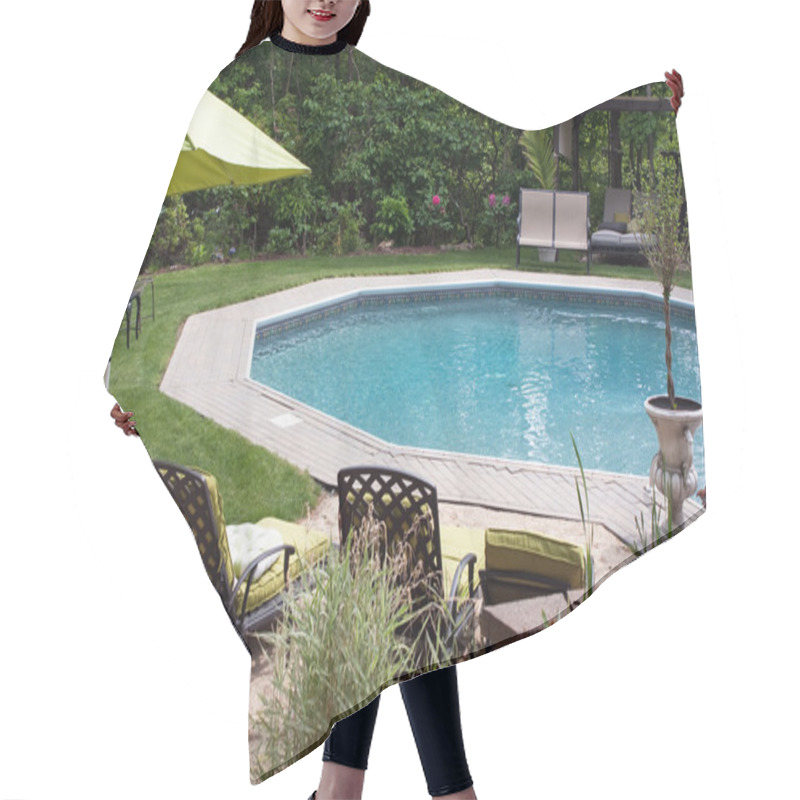 Personality  Luxurious In Ground Pool Hair Cutting Cape