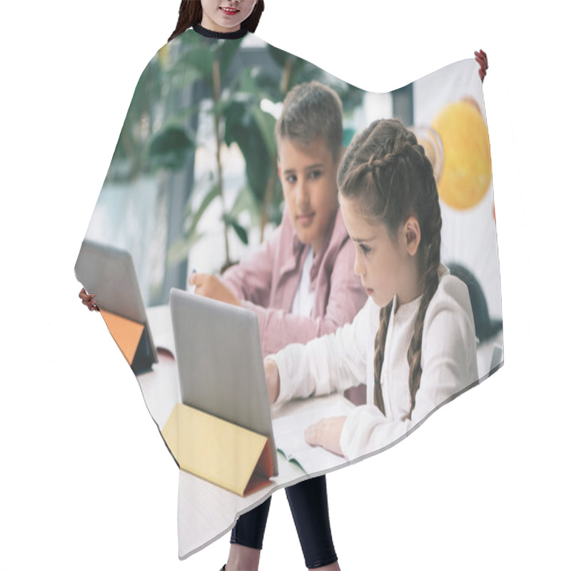 Personality  Schoolkids Studying With Digital Tablets Hair Cutting Cape