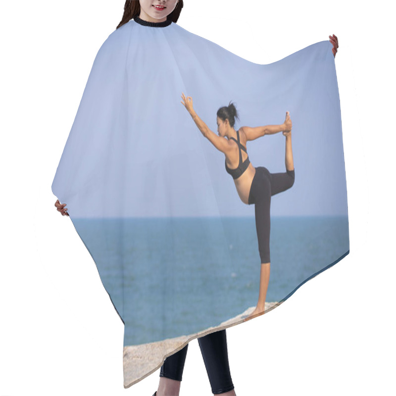 Personality   Asian Pregnant Woman Yoga On The Beach Sunset Summer Time  Hair Cutting Cape