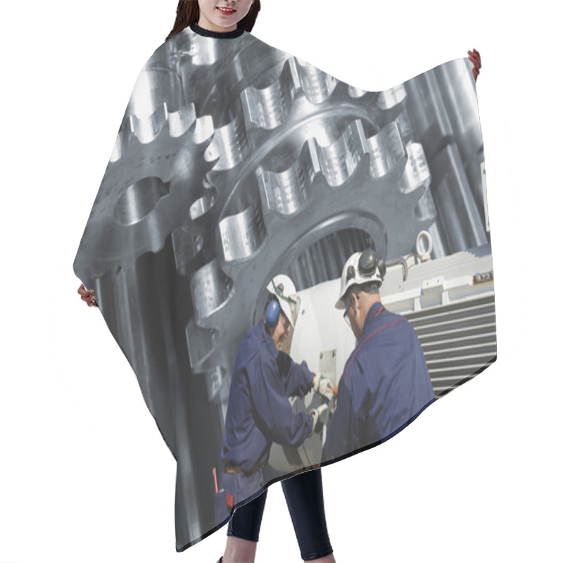 Personality  Working Inside Steel Mill Factory Hair Cutting Cape