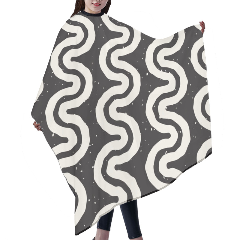 Personality  Vector Seamless Black And White Hand Drawn Wavy Lines Grunge Pattern Hair Cutting Cape