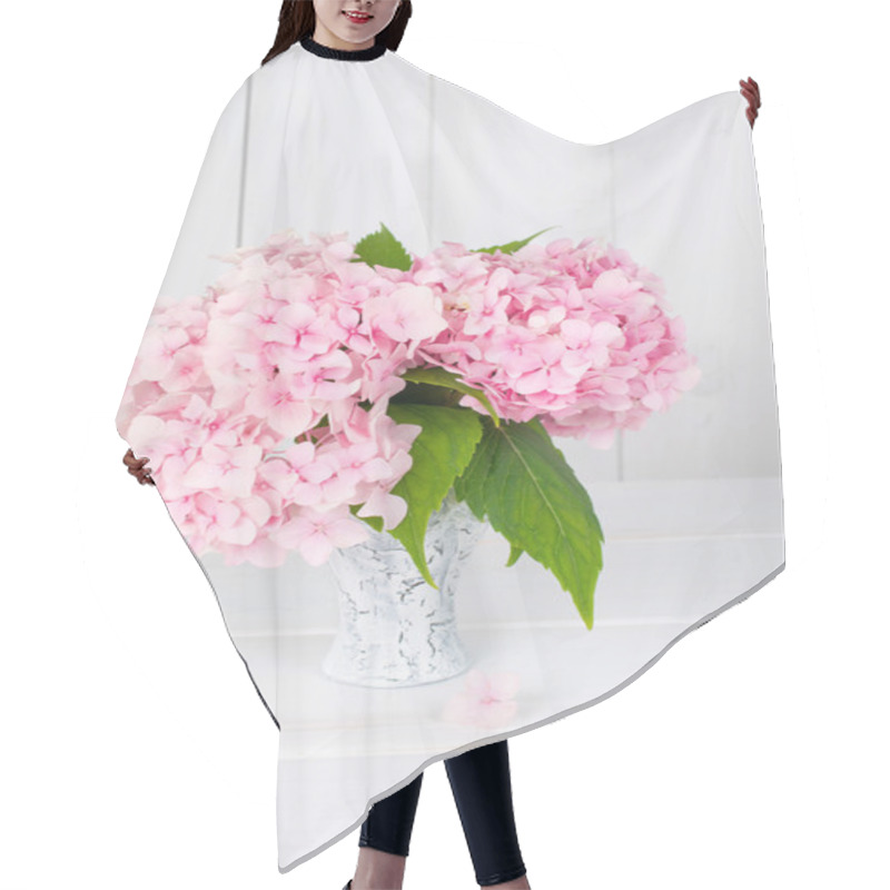 Personality  Hortense In Retro Vase In Shabby Chic Style Hair Cutting Cape