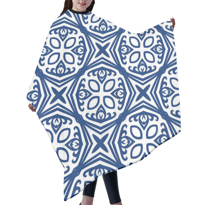 Personality  Blue Arabesque Pattern Hair Cutting Cape