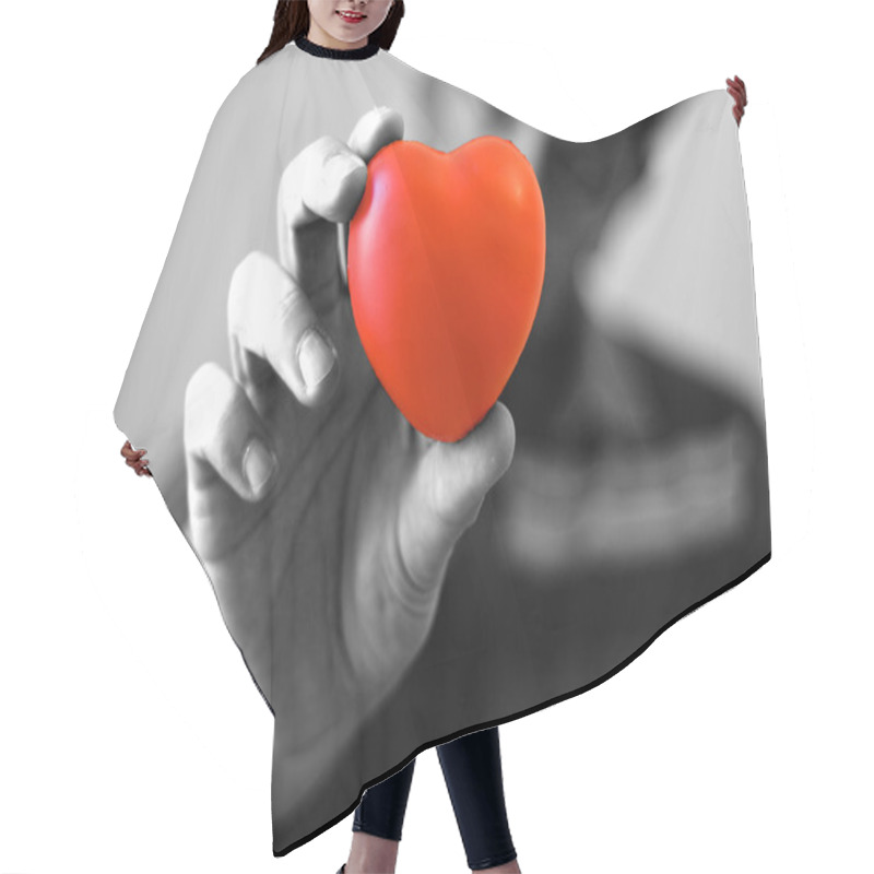 Personality  Give You My Heart (bw) Hair Cutting Cape